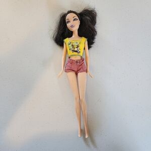 My Scene Barbie Teen Tees Nolee Dark Brunette Purple Eyes Lips Vintage Y2K 2000s